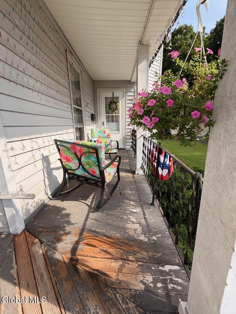 12 6th Street Gloversville NY 12078