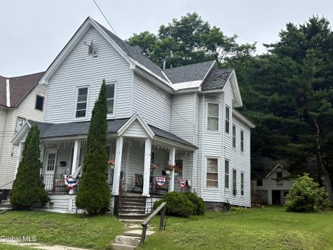 12 6th Street Gloversville NY 12078
