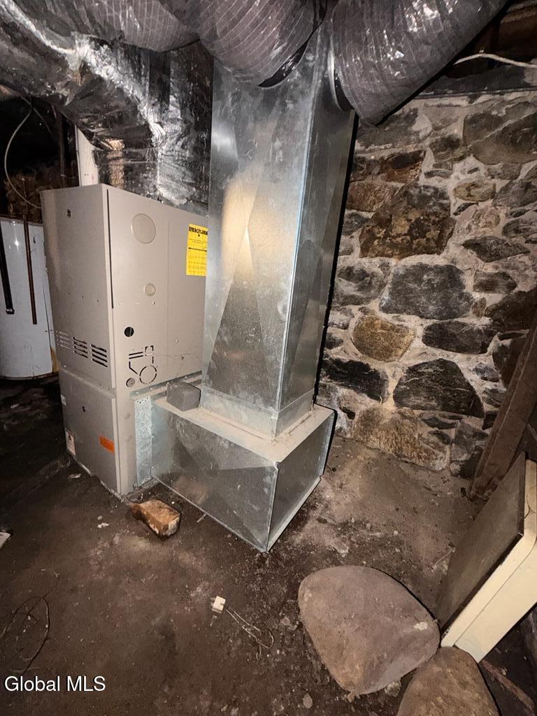 12 6th Street Gloversville NY 12078