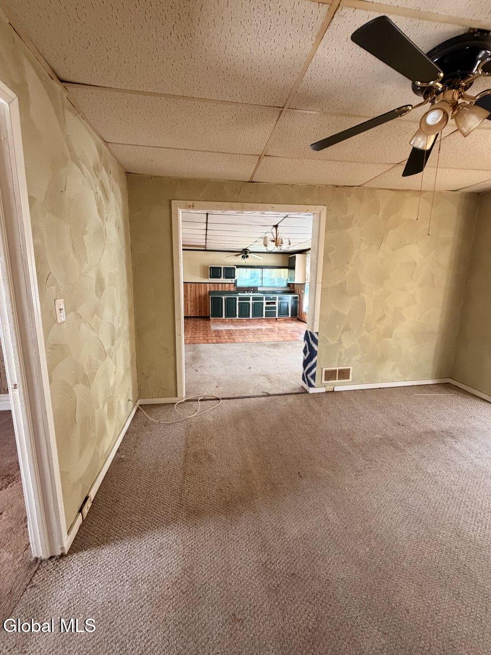 12 6th Street Gloversville NY 12078