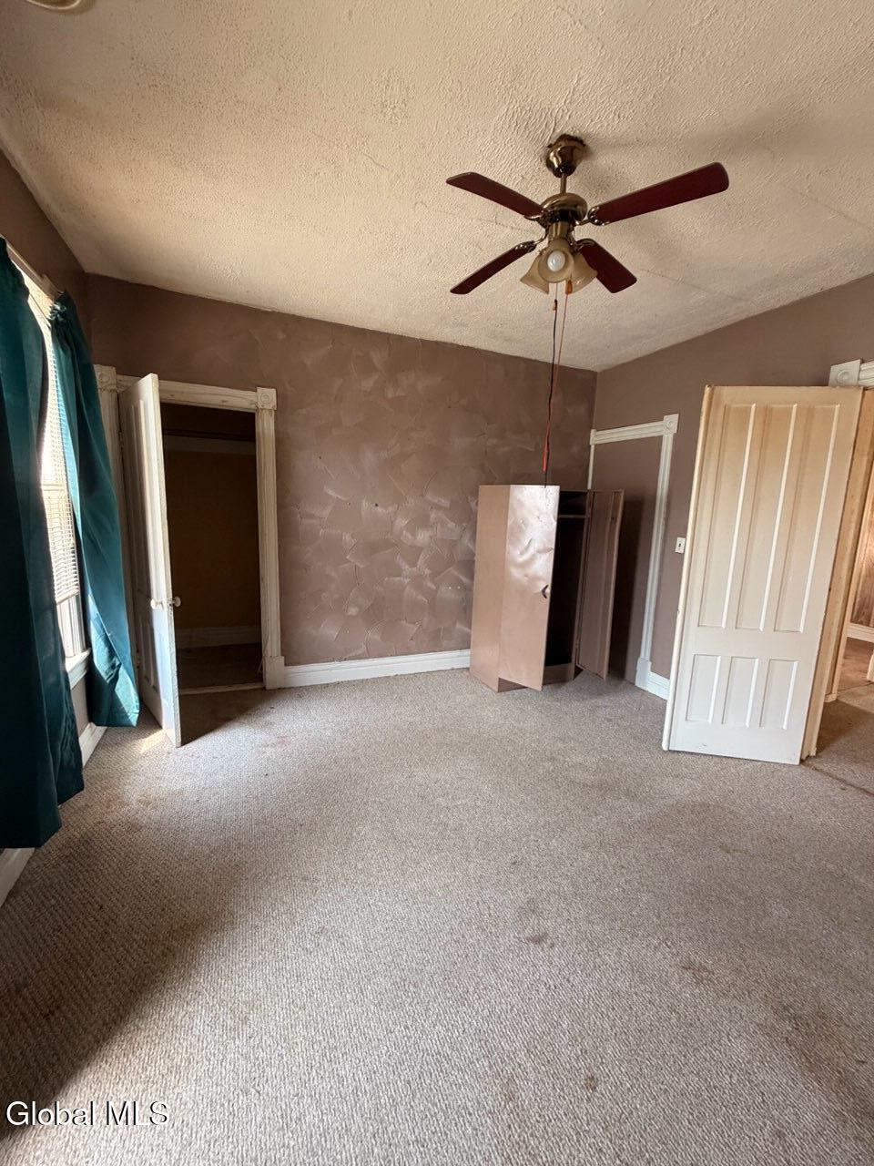 12 6th Street Gloversville NY 12078