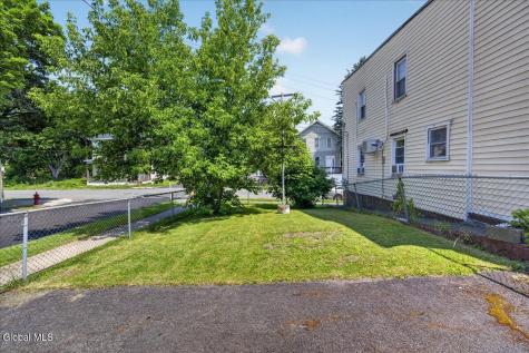24 Chestnut Street Cohoes NY 12047