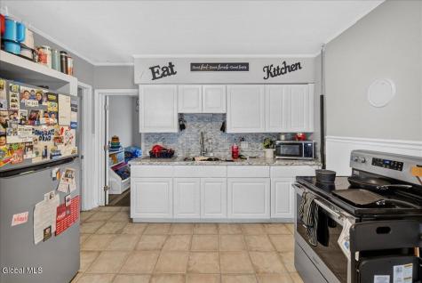 24 Chestnut Street Cohoes NY 12047