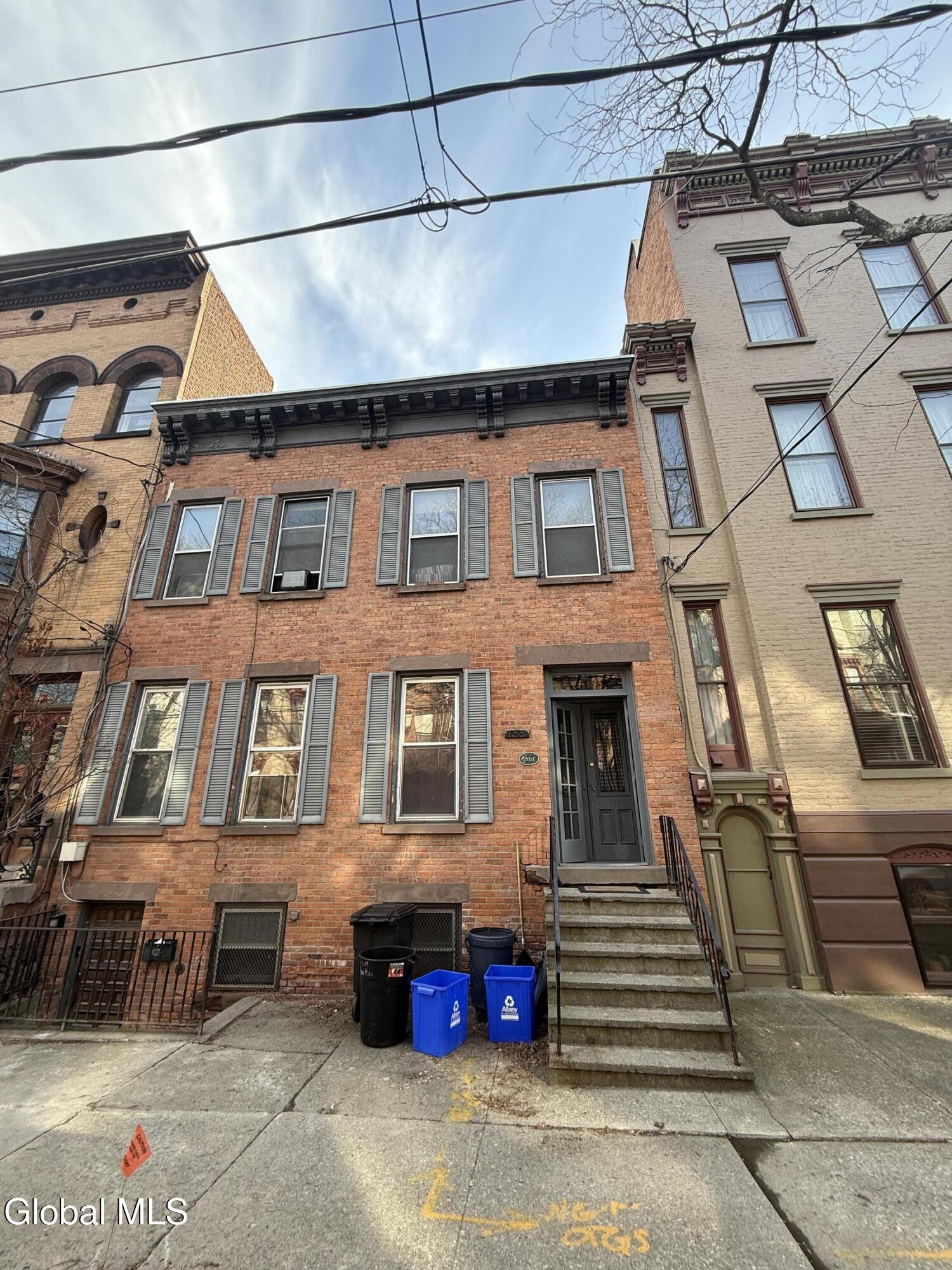 138 Lancaster Street Albany NY 12210