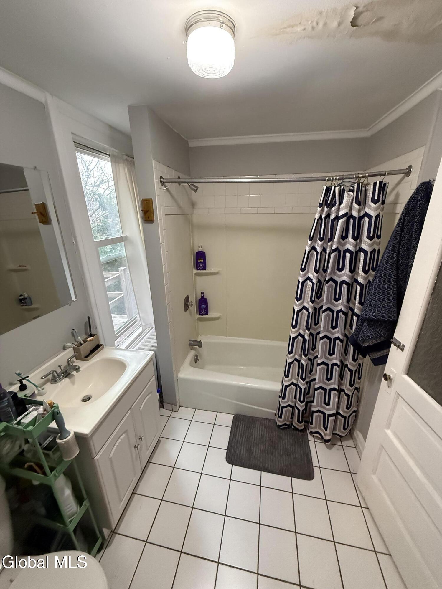 138 Lancaster Street Albany NY 12210