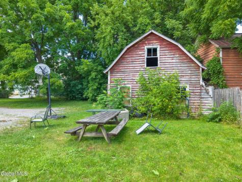 118 Railroad Avenue Middleburgh NY 12122