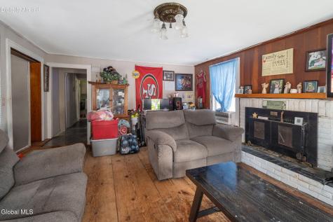 118 Railroad Avenue Middleburgh NY 12122