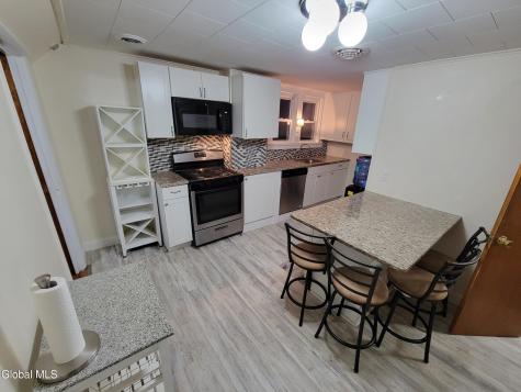 616 23rd Street Watervliet NY 12189