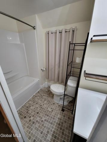 616 23rd Street Watervliet NY 12189