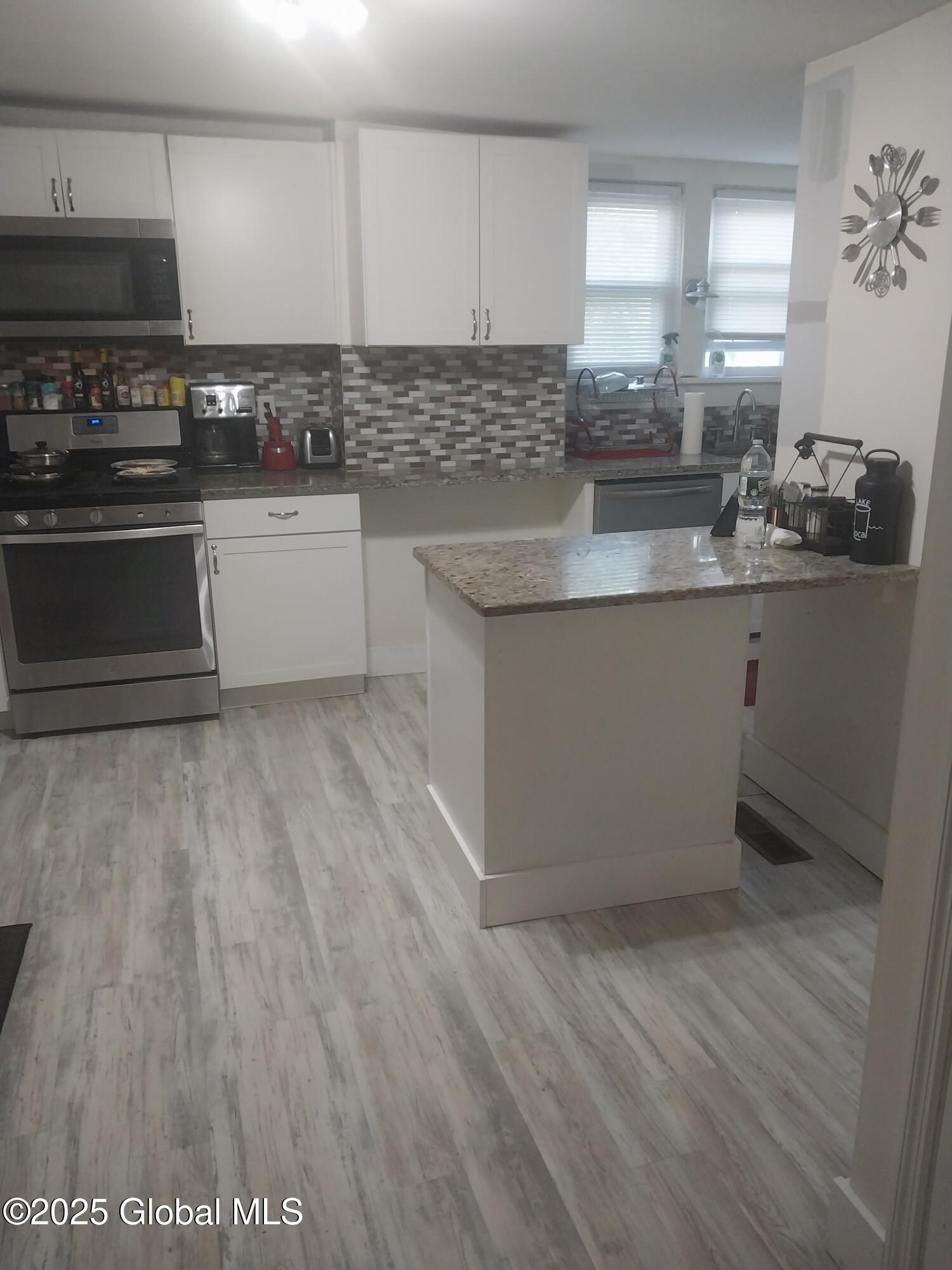 616 23rd Street Watervliet NY 12189