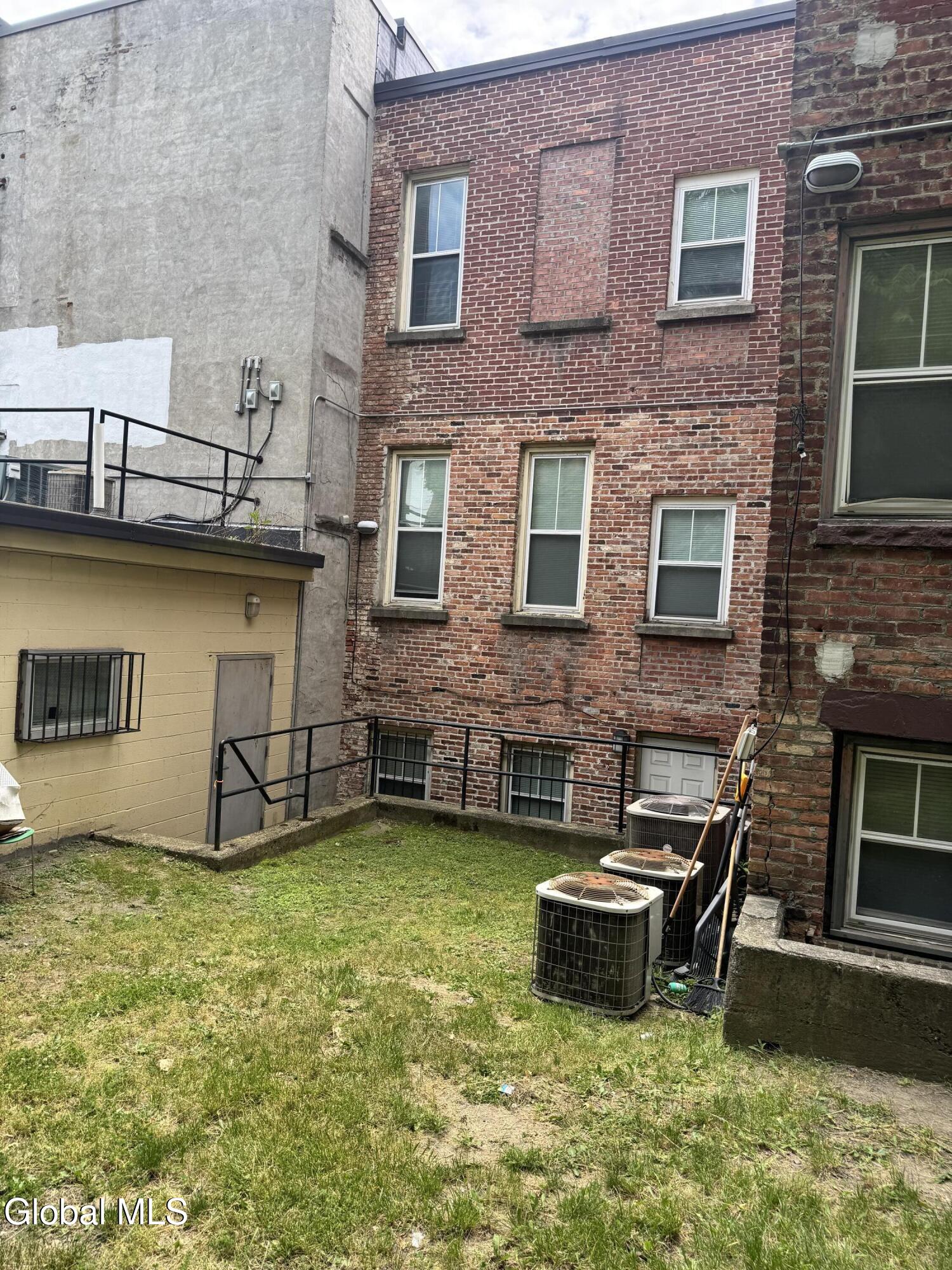 341-345 Clinton Avenue Albany NY 12210