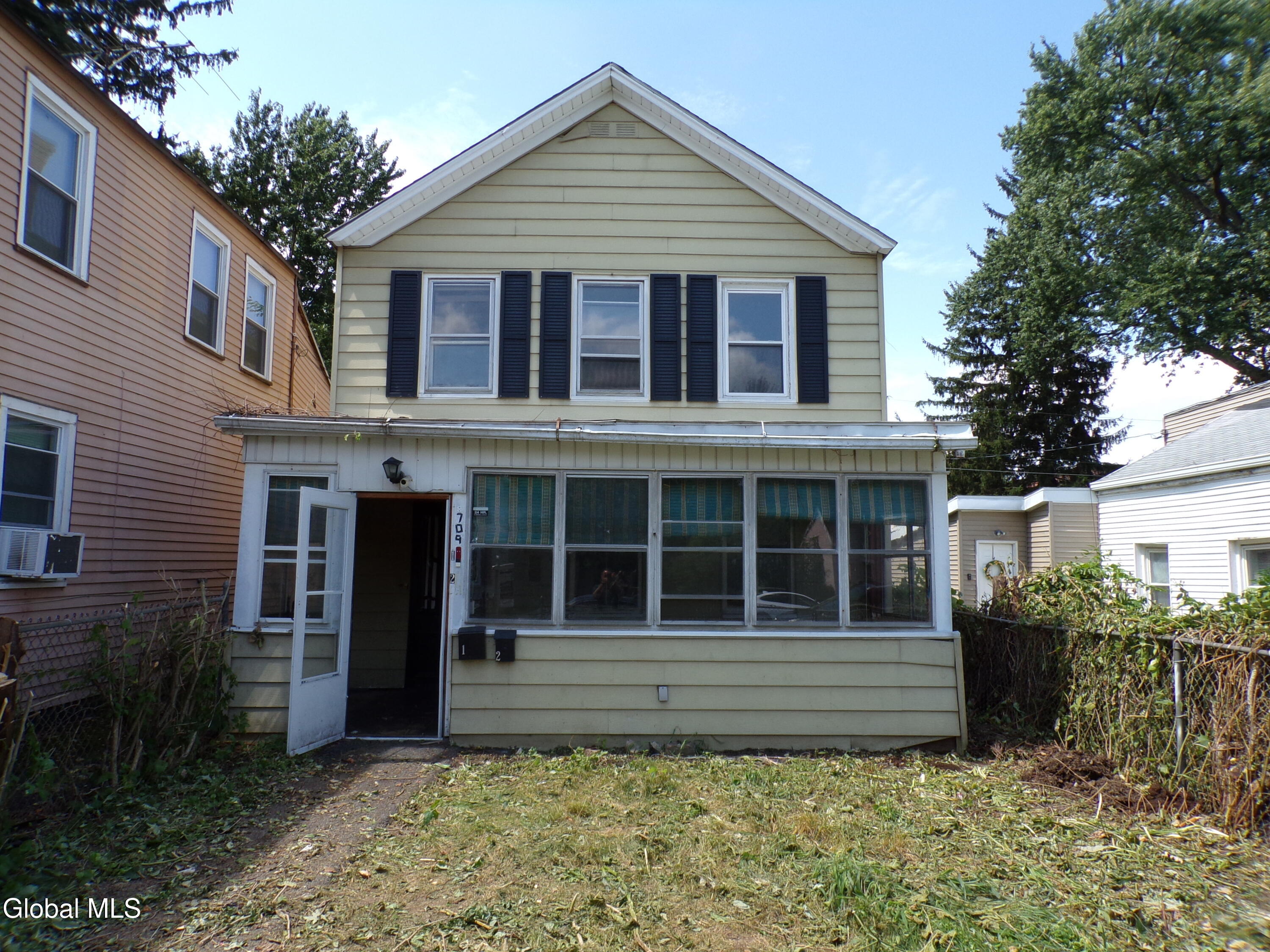 709 4th Avenue Troy NY 12182
