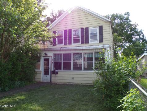 709 4th Avenue Troy NY 12182