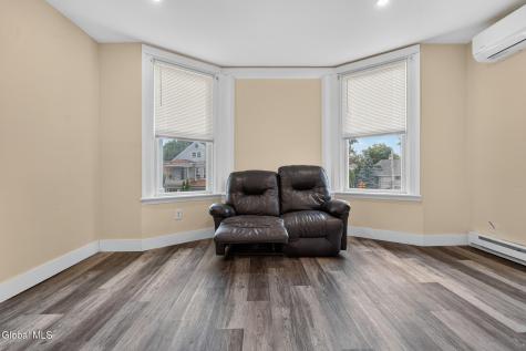 299 Quail Street Albany NY 12208