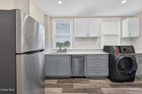 299 Quail Street Albany NY 12208