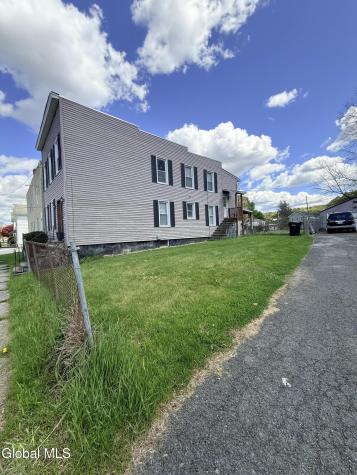 786 1st Avenue Troy NY 12182