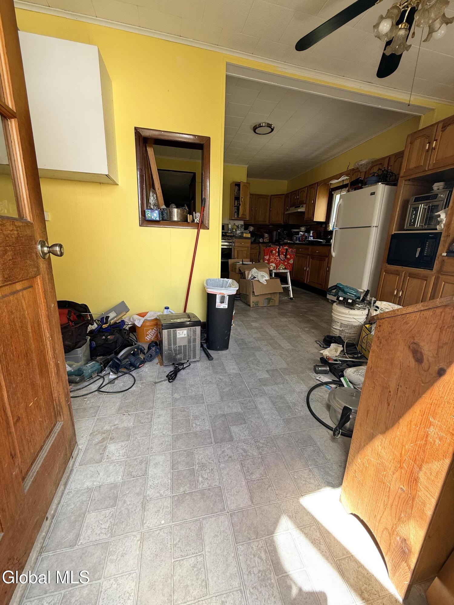 786 1st Avenue Troy NY 12182