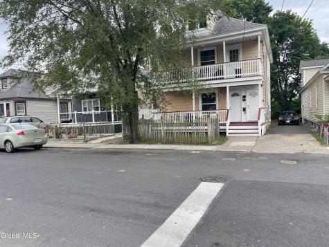 1306 Santa Fe Street Schenectady NY 12303