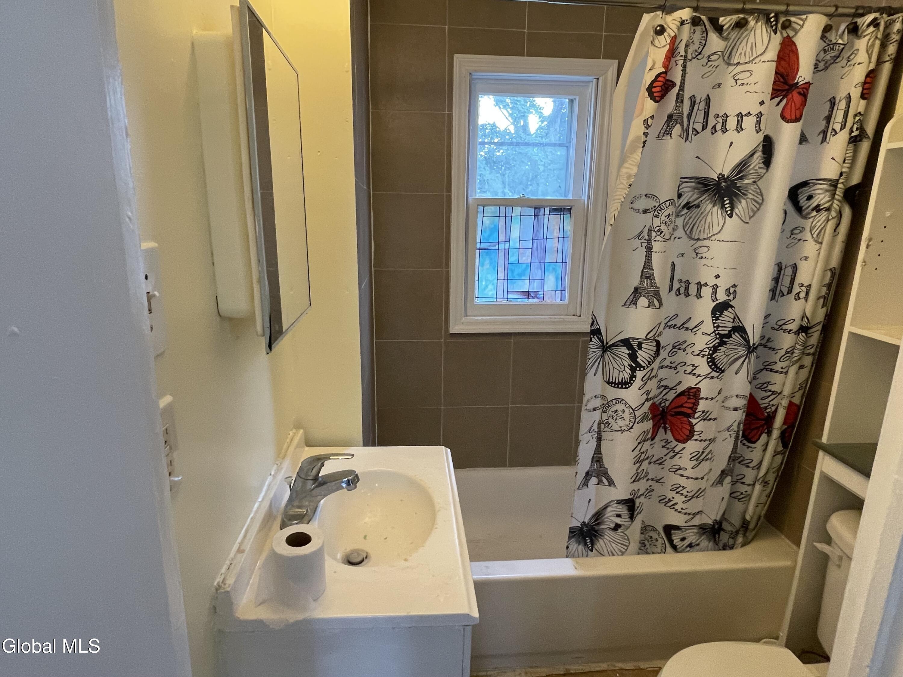 1306 Santa Fe Street Schenectady NY 12303