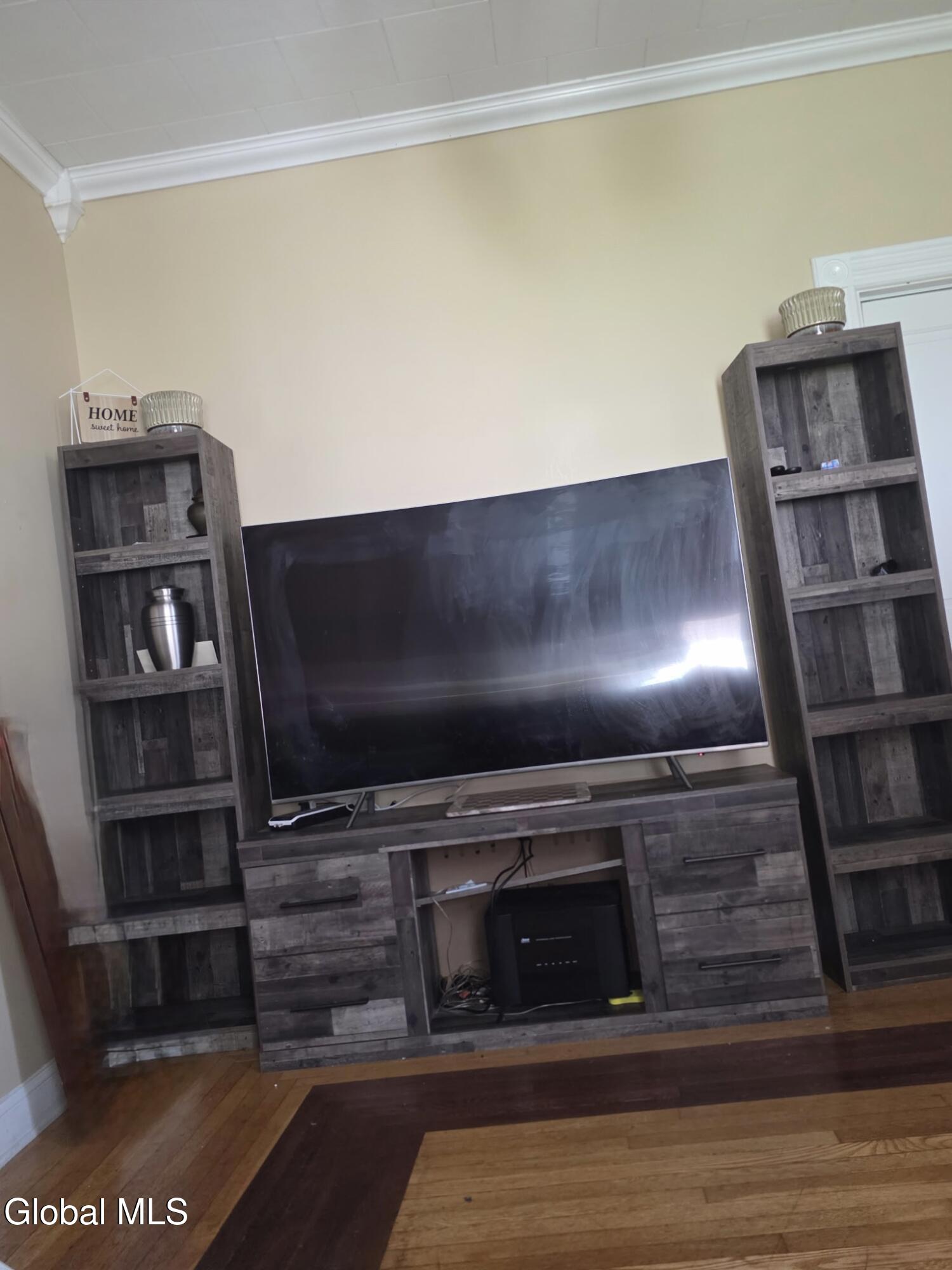 18 Summit Avenue Troy NY 12180