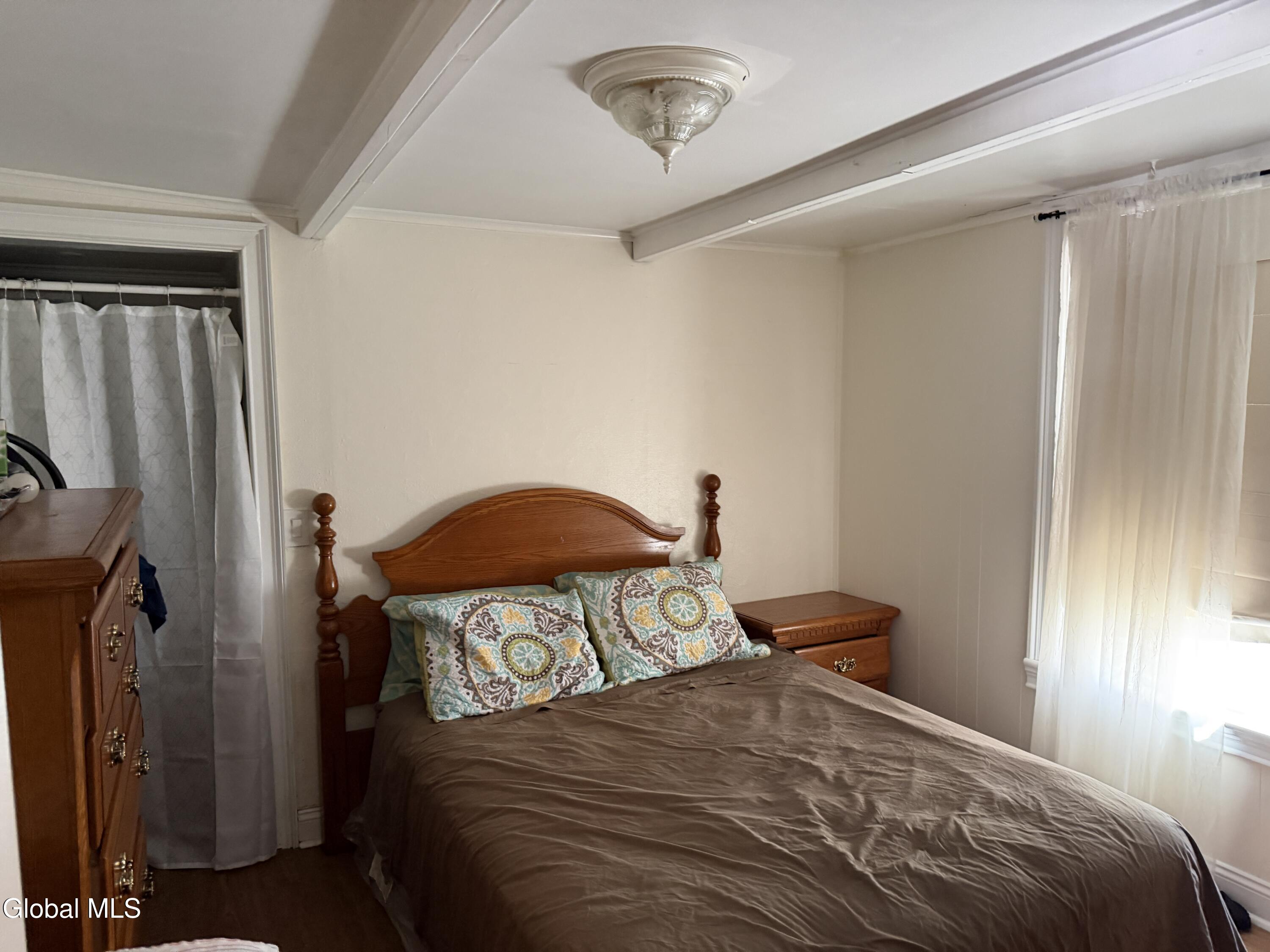 18 Summit Avenue Troy NY 12180