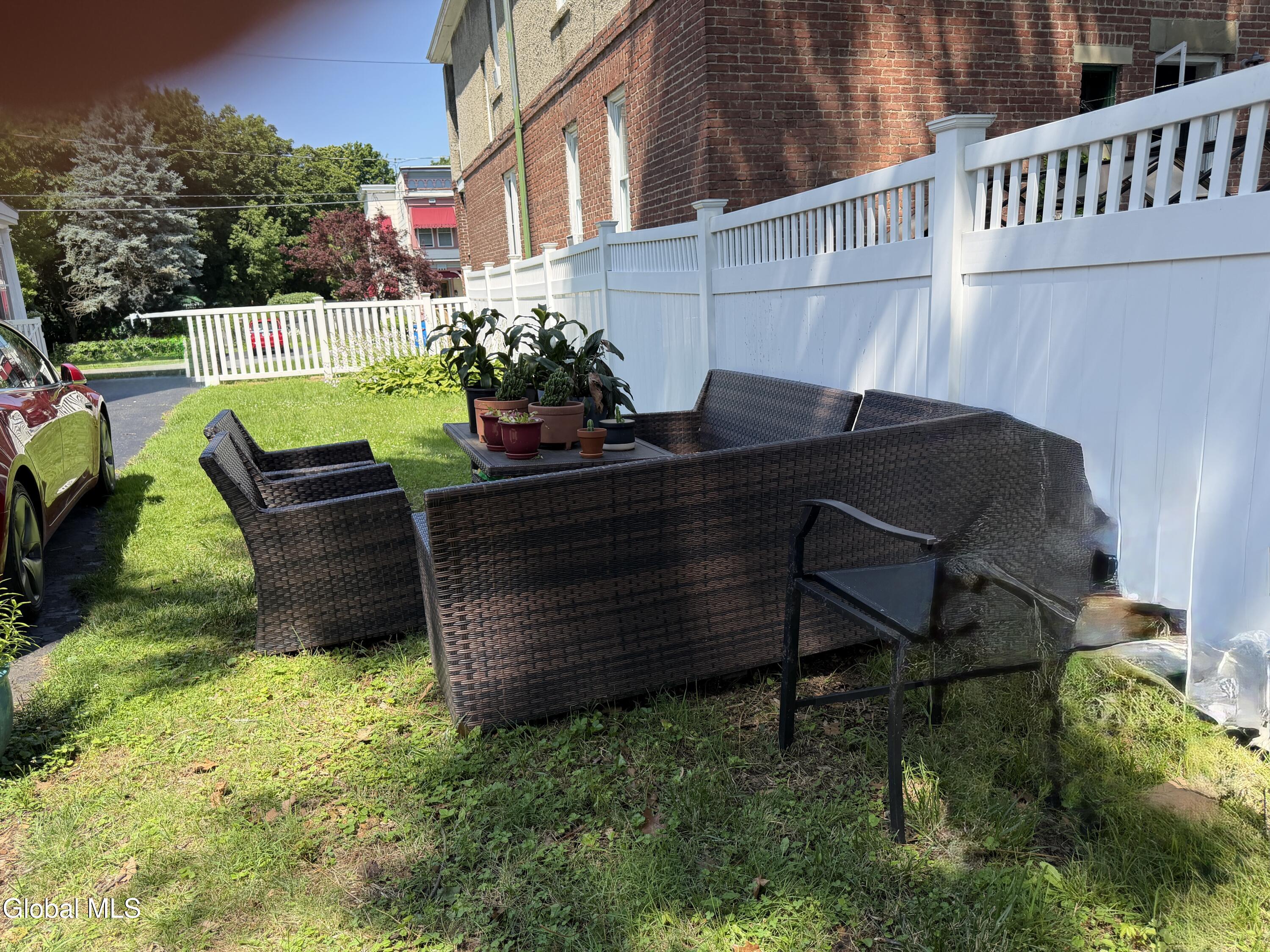18 Summit Avenue Troy NY 12180