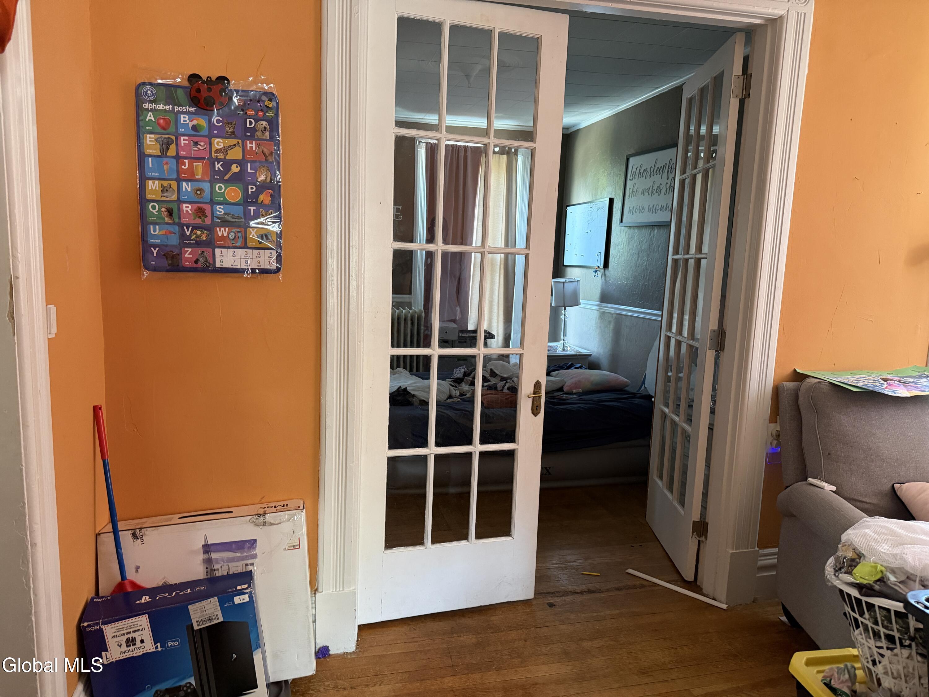 18 Summit Avenue Troy NY 12180