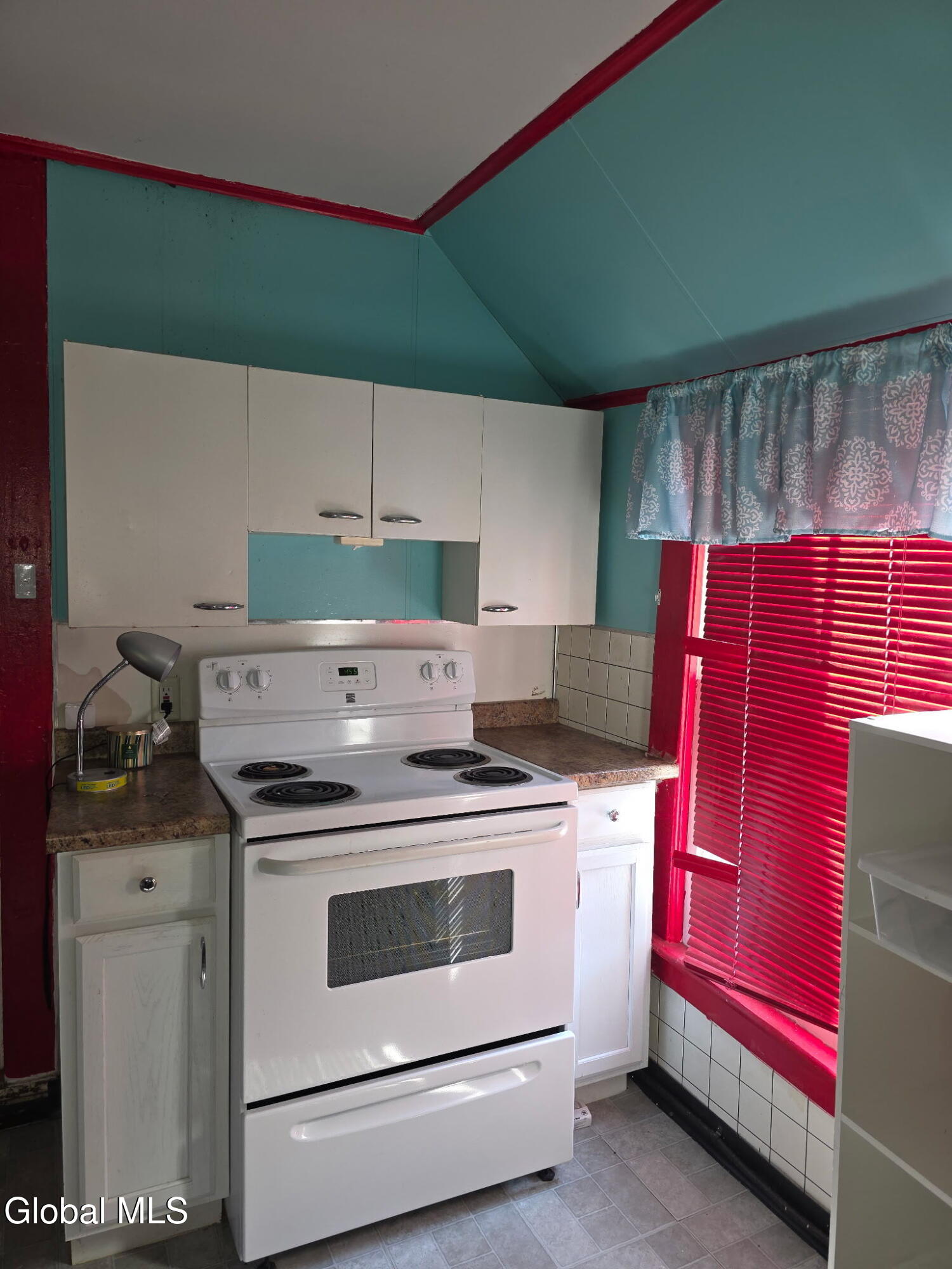 18 Summit Avenue Troy NY 12180