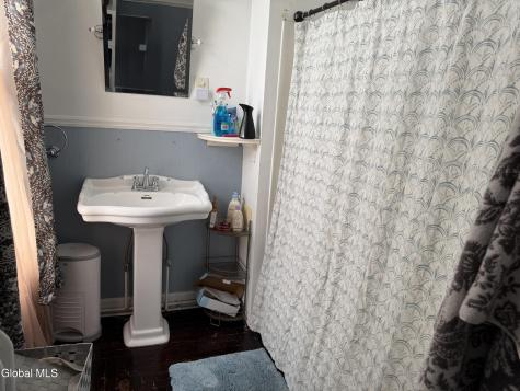 18 Summit Avenue Troy NY 12180