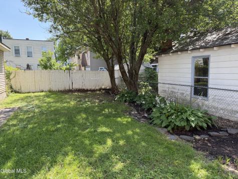 18 Summit Avenue Troy NY 12180