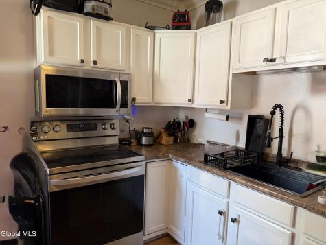 18 Summit Avenue Troy NY 12180