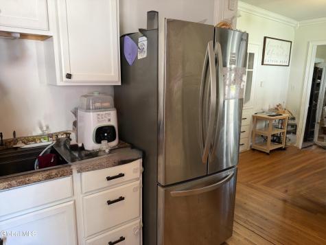 18 Summit Avenue Troy NY 12180