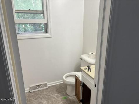 162 Putnam Road Schenectady NY 12306