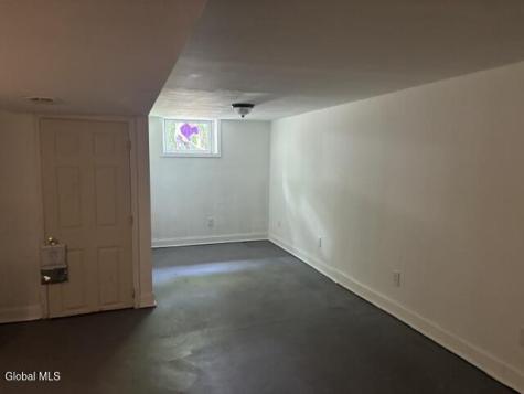 162 Putnam Road Schenectady NY 12306