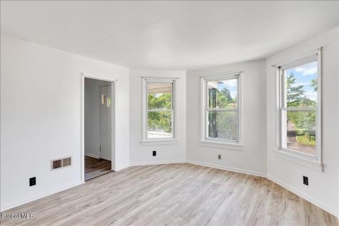 1831 Eastern Parkway Schenectady NY 12309