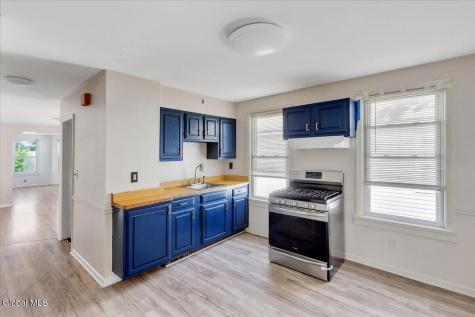 1831 Eastern Parkway Schenectady NY 12309