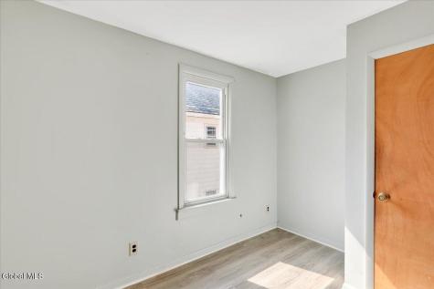 1831 Eastern Parkway Schenectady NY 12309