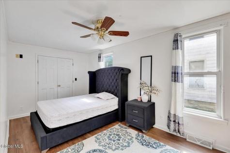 1831 Eastern Parkway Schenectady NY 12309