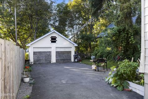 1575 Avenue A Schenectady NY 12308