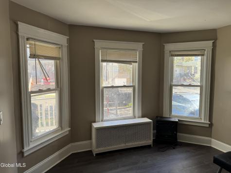 1575 Avenue A Schenectady NY 12308