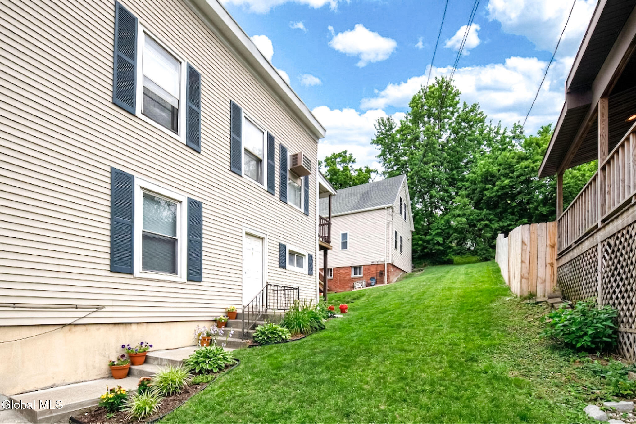 11 Elm Street Troy NY 12180