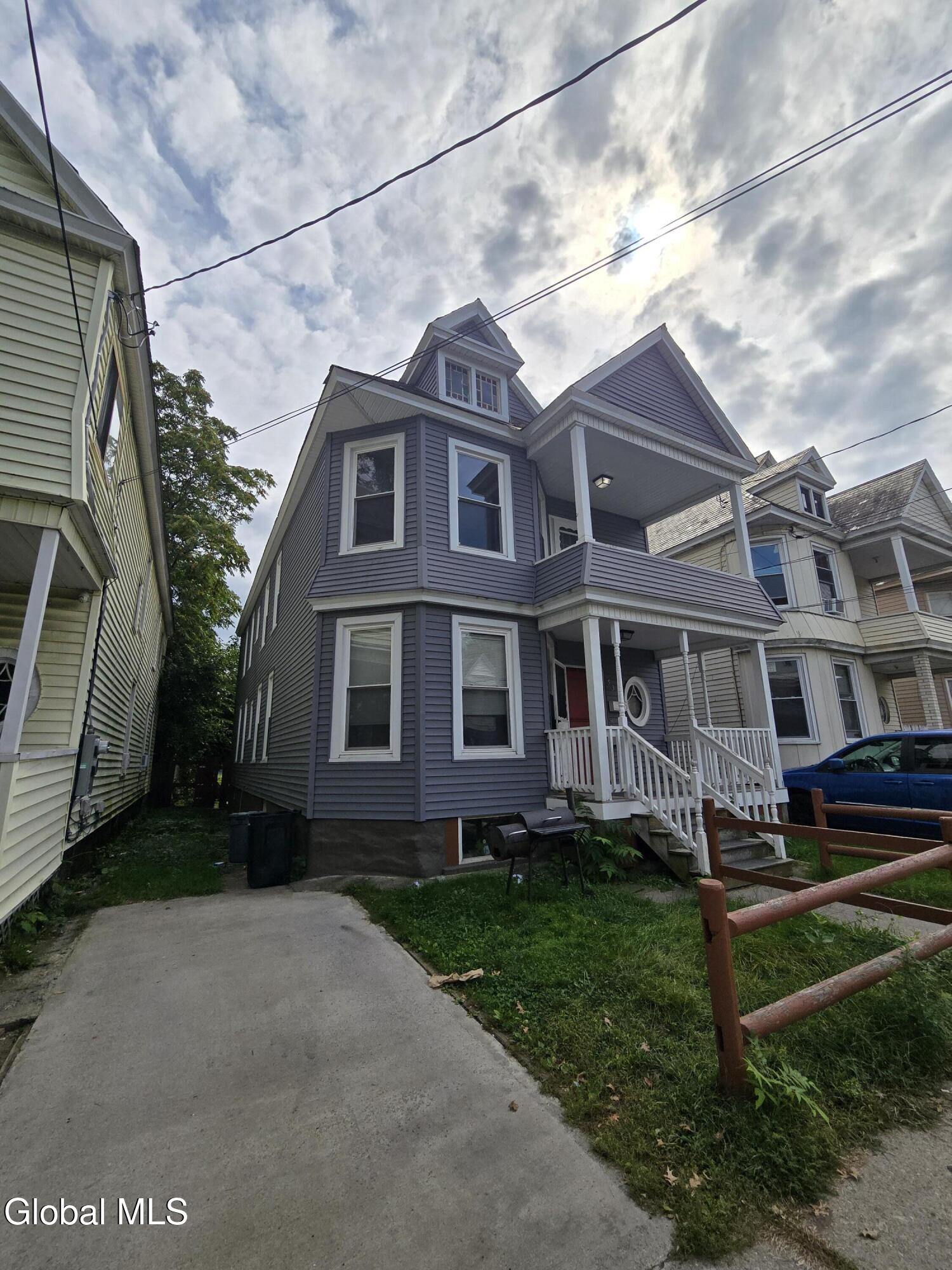 539 Summit Avenue Schenectady NY 12307