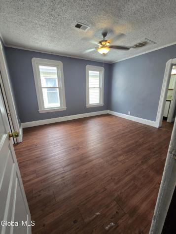 539 Summit Avenue Schenectady NY 12307