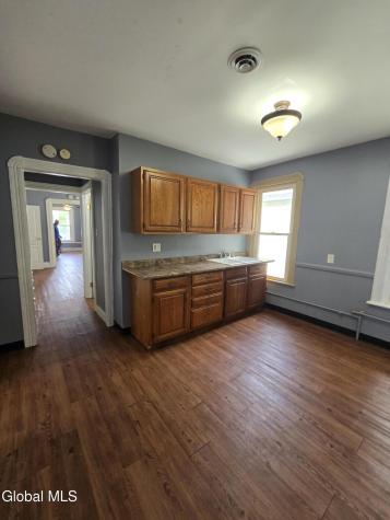 539 Summit Avenue Schenectady NY 12307