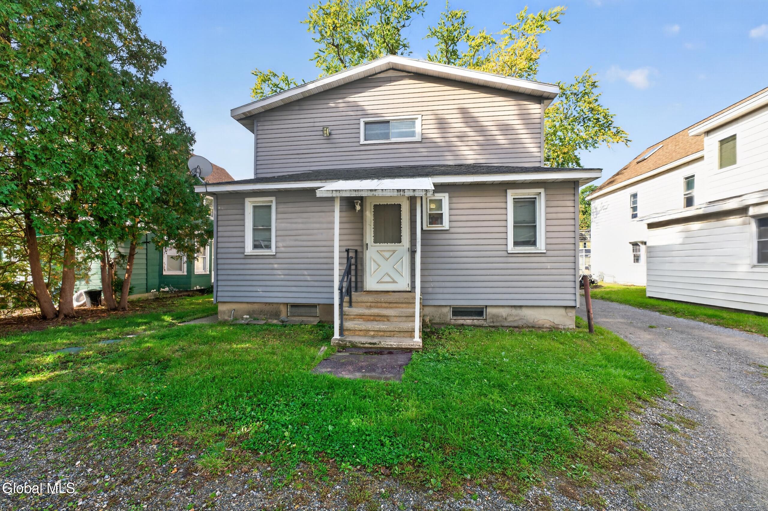 144-146 Vley Road Scotia NY 12302