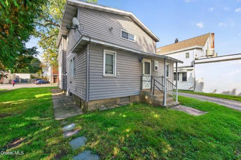 144-146 Vley Road Scotia NY 12302