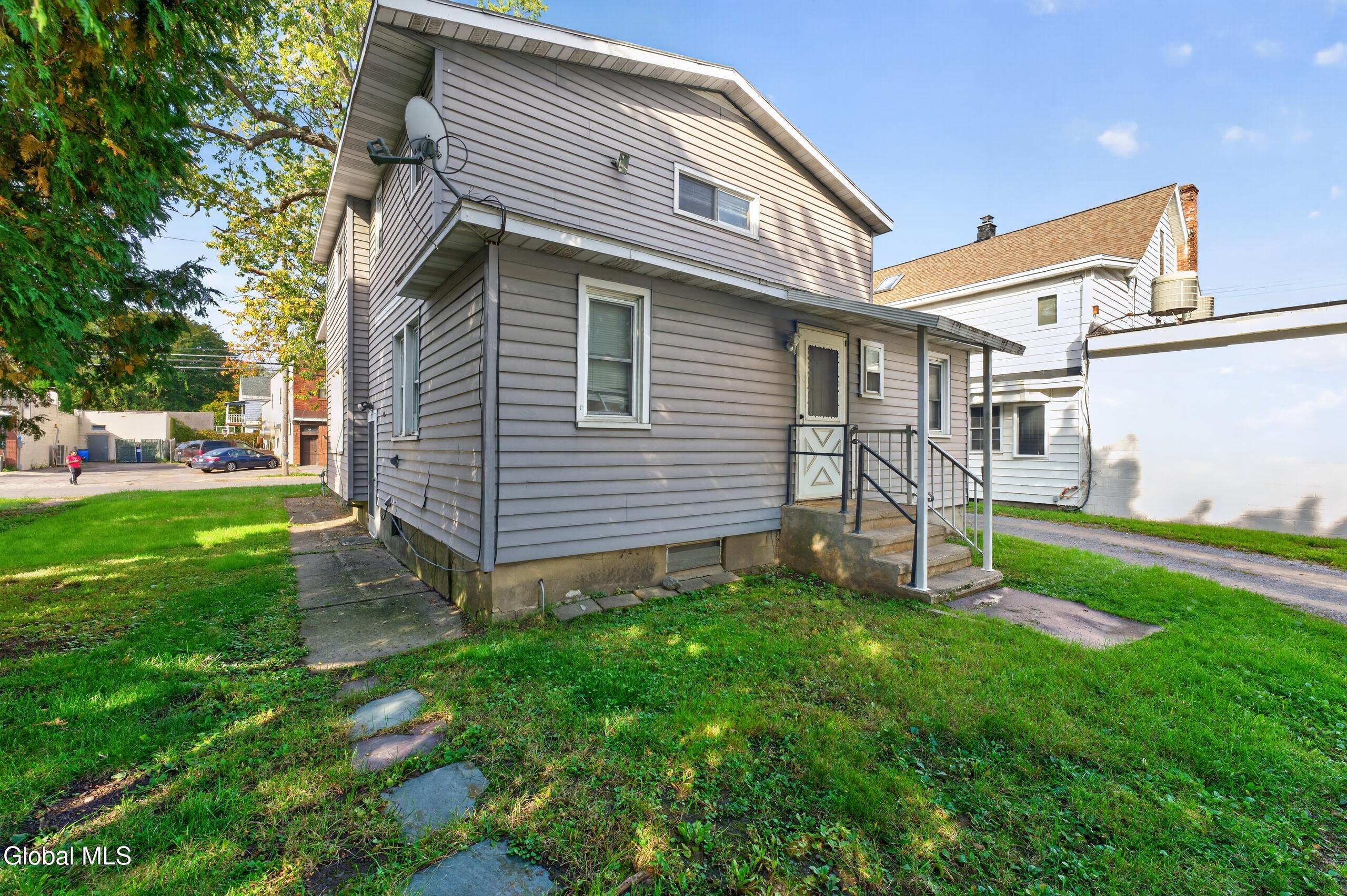 144-146 Vley Road Scotia NY 12302