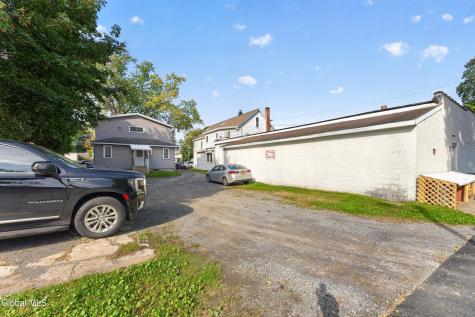144-146 Vley Road Scotia NY 12302