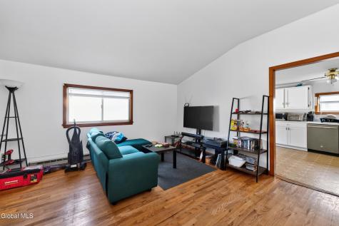 144-146 Vley Road Scotia NY 12302
