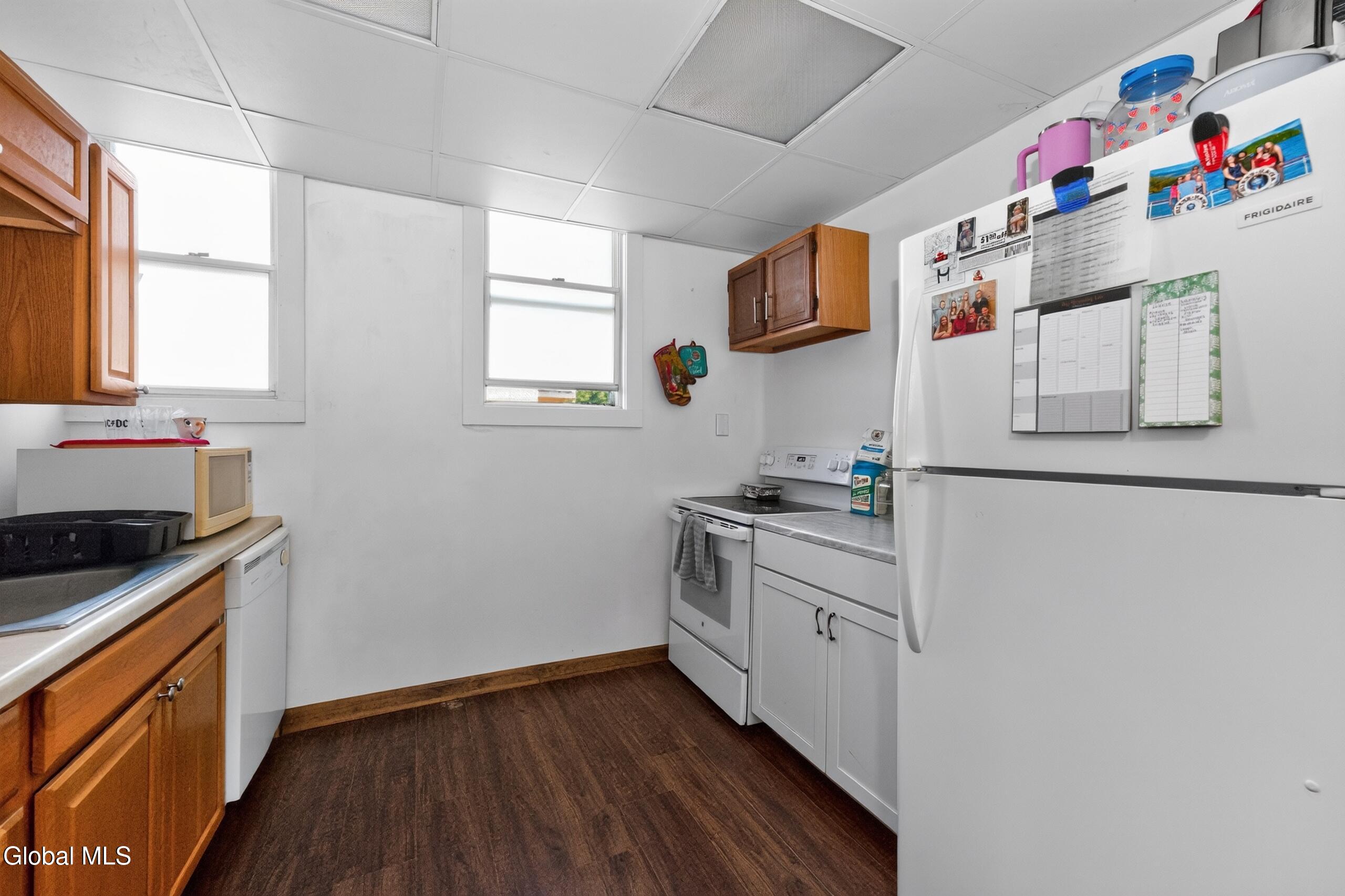 144-146 Vley Road Scotia NY 12302
